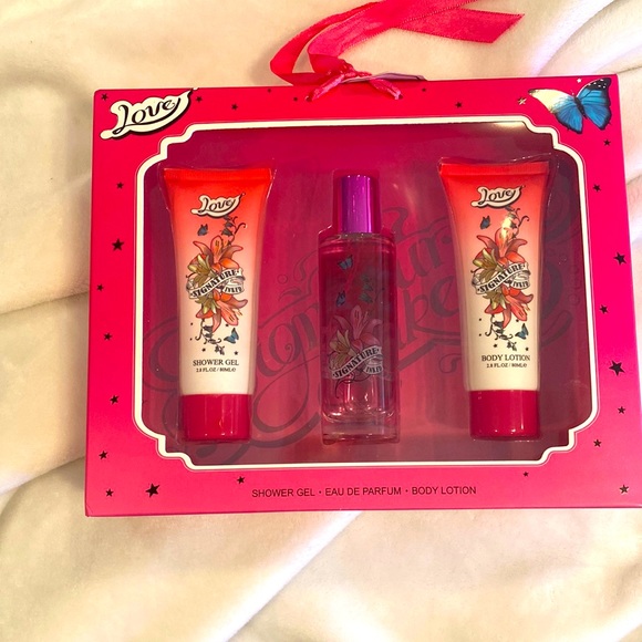 Signature Ink by Ed Hardy - Picture 1 of 14
